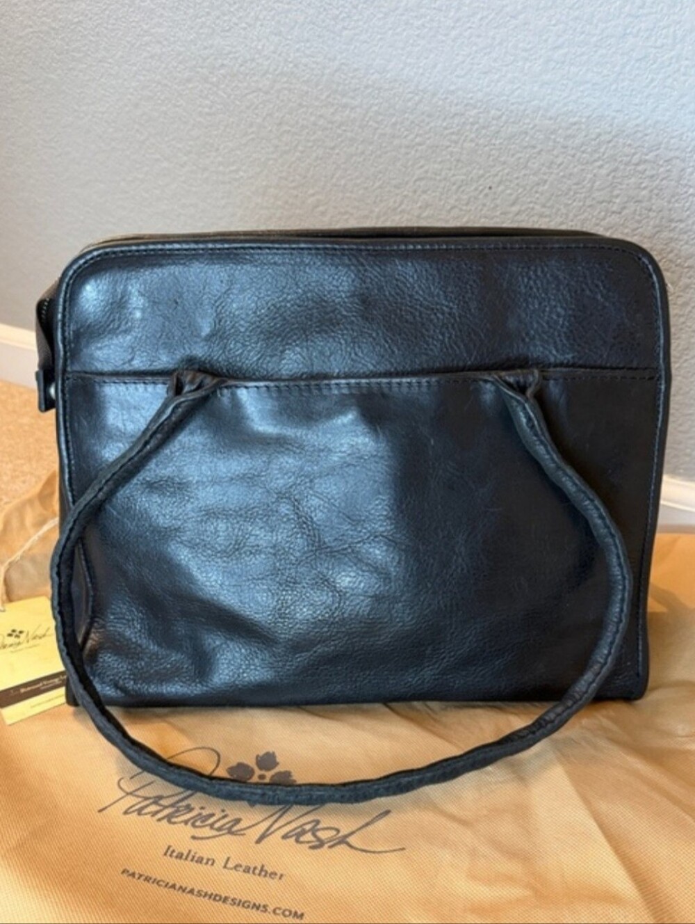 PATRICIA NASH Paris Tooled Italian Leather Tassel Satchel Bag in Black, NWT - Picture 6 of 9